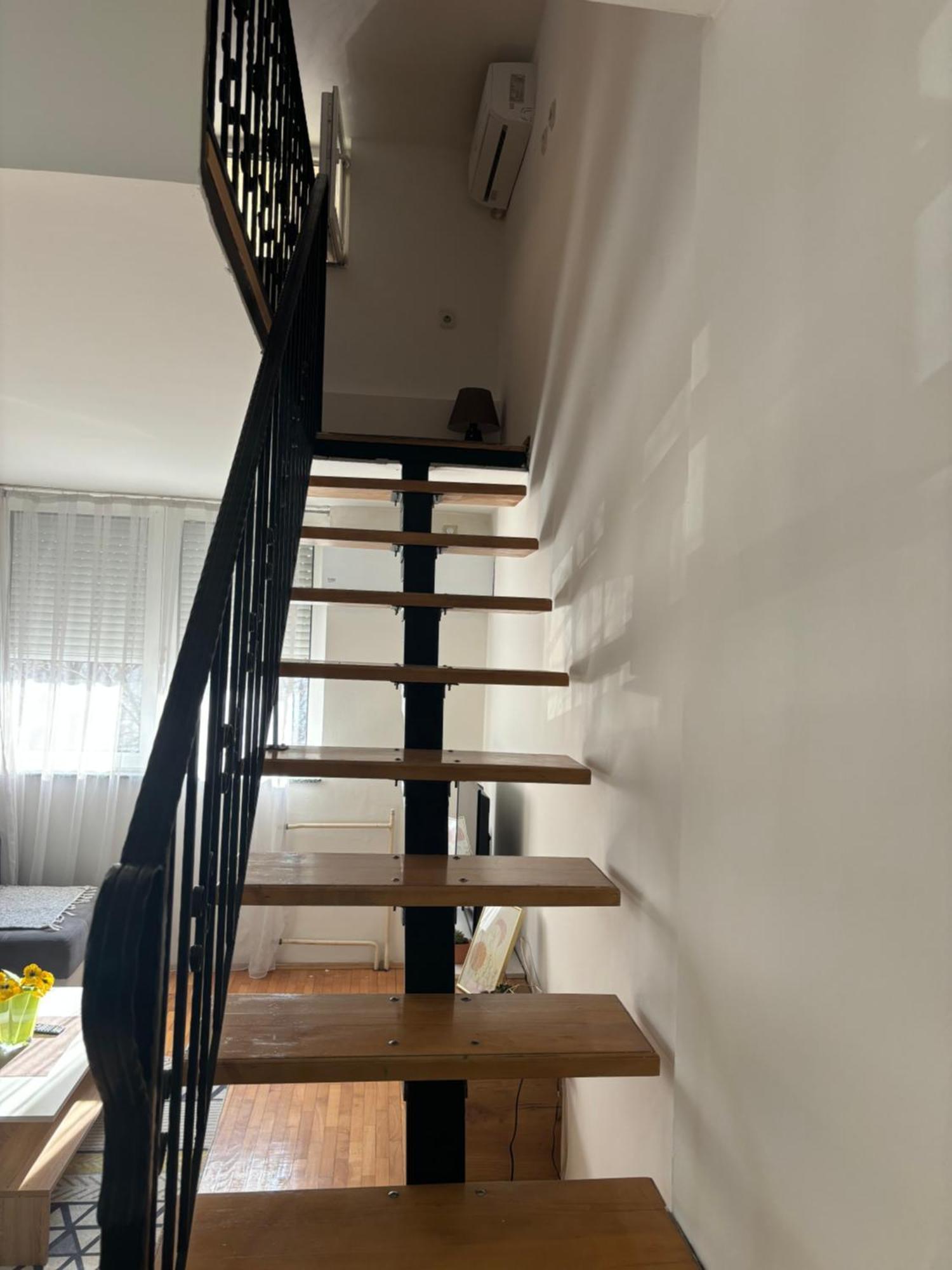 Mia'S Duplex Apartment 斯科普里 外观 照片